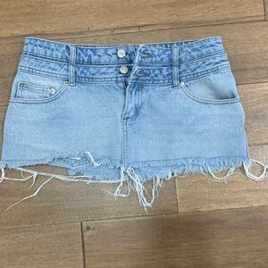 Denim Frayed Hem Mini Skirt